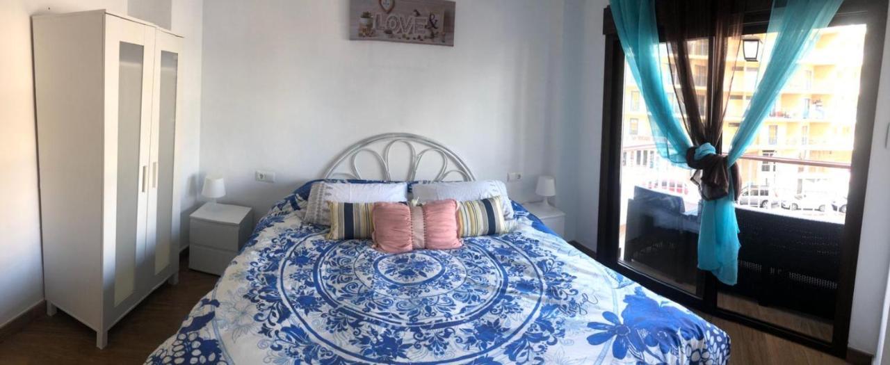 Coqueto Apartamento En Puerto Marina Con Piscina 베날마데나코스타 외부 사진