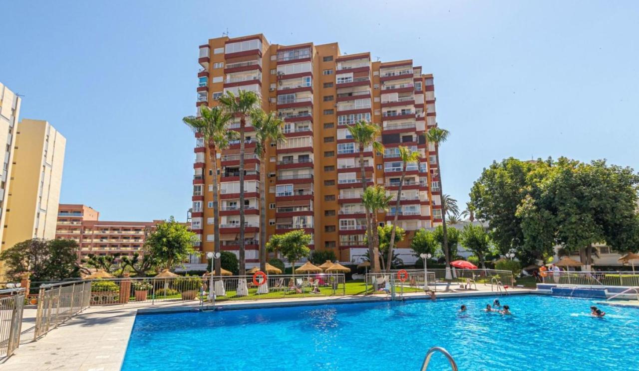 Coqueto Apartamento En Puerto Marina Con Piscina 베날마데나코스타 외부 사진