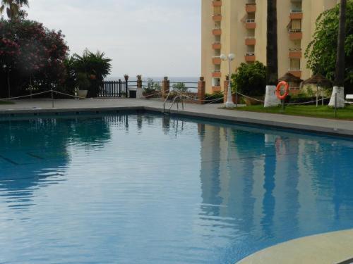 Coqueto Apartamento En Puerto Marina Con Piscina 베날마데나코스타 외부 사진